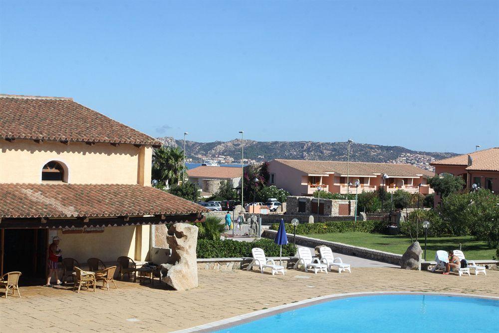 Club Esse Posada Palau Exterior photo