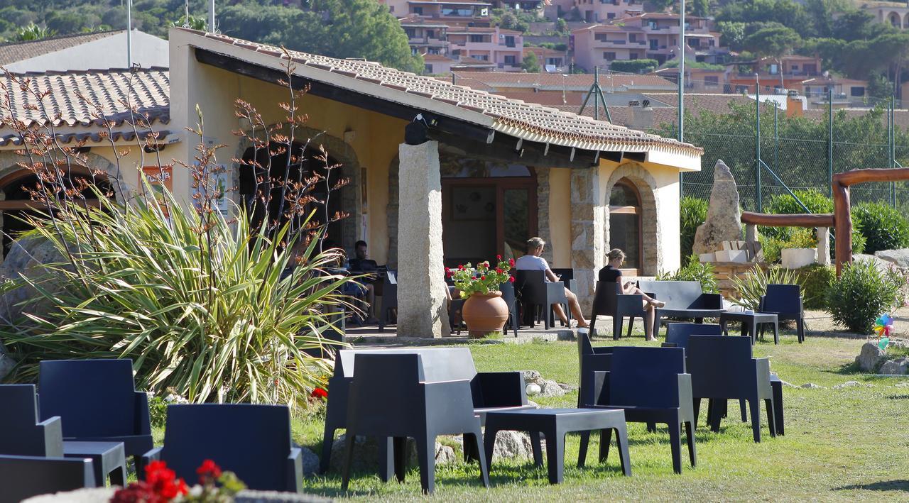 Club Esse Posada Palau Exterior photo